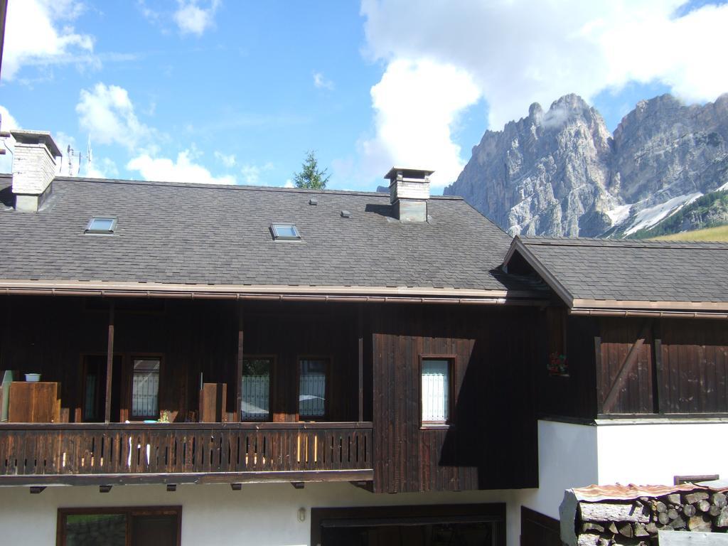 Cristallo & Faloria Suite Apartments Cortina d'Ampezzo Exterior photo