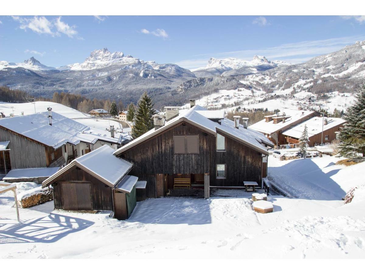 Cristallo & Faloria Suite Apartments Cortina d'Ampezzo Exterior photo